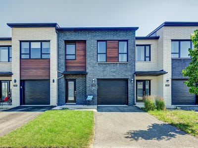 /international/ca/698-rue-des-hirondelles-saint-eustache-qc-j7r0m4-ca-saint-eustache-quebec-310101205920/?lang=pt