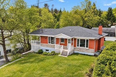 /international/ca/303-rue-queen-sherbrooke-quebec-310110227001/