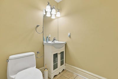 /international/ca/412-manhattan-drive-markham-ontario-310110413404/