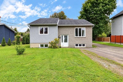/international/ca/1555-1557-rue-de-calais-la-haute-saint-charles-quebec-310110263914/