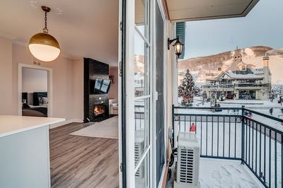 /international/ca/116-ch-de-kandahar-459-mont-tremblant-quebec-310107971147/