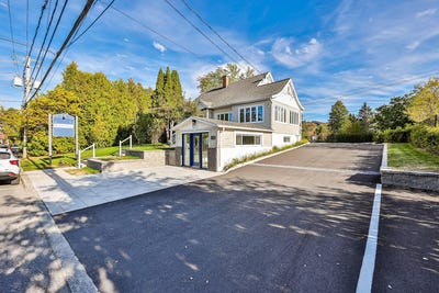 /international/ca/420-rue-principale-saint-sauveur-quebec-310120471102/