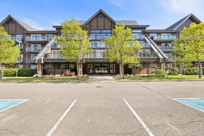 /international/ca/201-rue-du-val-des-neiges-beaupre-quebec-310107411384/