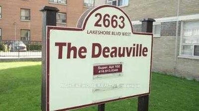 /international/ca/802-2663-lake-shore-boulevard-w-toronto-ontario-310107522067/