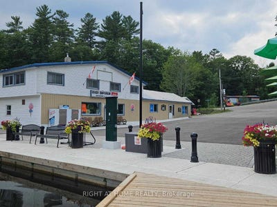 /international/ca/1725-earl-haid-avenue-severn-ontario-310106411235/