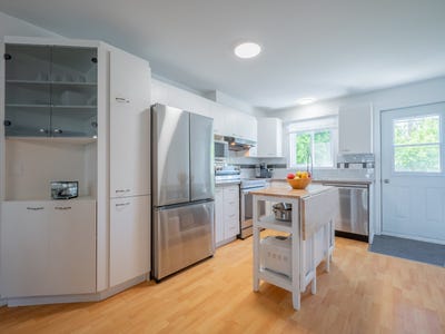 /international/ca/713z-14e-avenue-richelieu-quebec-310108938470/