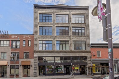 /international/ca/279-rue-st-joseph-e-la-cite-limoilou-quebec-310108558878/