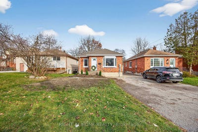 /international/ca/25-thomson-street-barrie-ontario-310107410951/