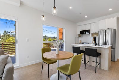 /international/ca/2629-millstream-rd-221-langford-british-columbia-310101228523/