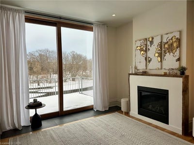 /international/ca/73-grand-river-street-paris-ontario-310107008349/