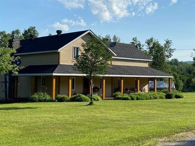 /international/ca/50-ch-emard-kiamika-quebec-310107703178/