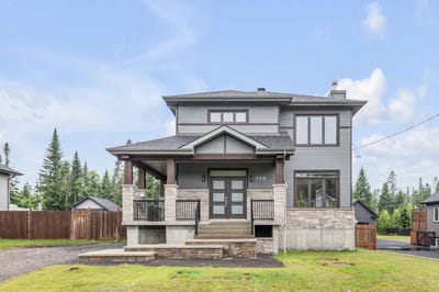 /international/ca/113-rue-des-hirondelles-shannon-qc-g3s1m2-ca-shannon-quebec-310100536691/