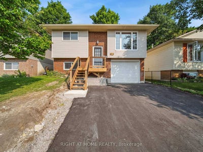 /international/ca/14-christine-upper-place-orillia-ontario-310101279636/?lang=zh-cn