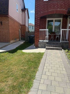 /international/ca/unit-2-32-hallen-road-brampton-ontario-310101079022/