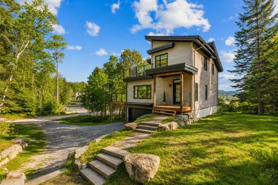 /international/ca/305-allee-paisible-mont-tremblant-quebec-310108484350/