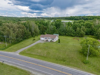 /international/ca/1153-route-243-valcourt-canton-quebec-310109106308/