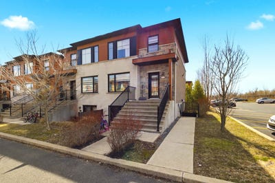 /international/ca/2235-rue-de-lyne-brossard-quebec-310107323305/