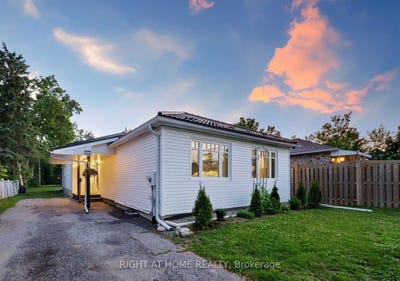 /international/ca/445-peter-street-n-orillia-ontario-310100787758/