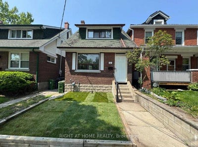 /international/ca/34-woodington-avenue-toronto-ontario-310101157609/?lang=en