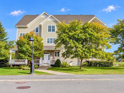/international/ca/16220-av-du-caddy-saint-hyacinthe-quebec-310120490204/