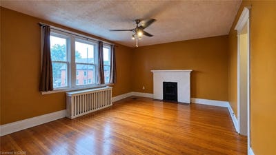 /international/ca/229-hess-street-s-4-hamilton-on-hamilton-prince-edward-island-310120474140/