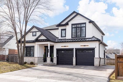 /international/ca/206-elmwood-crescent-milton-ontario-310106480777/