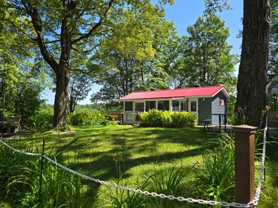 /international/ca/199-rue-des-trois-saults-beauport-qc-g1b0e2-ca-beauport-quebec-310101484557/?lang=id