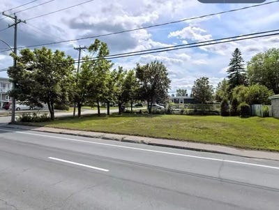 /international/ca/915-boul-bona-dussault-saint-marc-des-carrieres-quebec-310103814323/