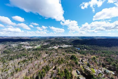 /international/ca/av-des-montagnards-chertsey-quebec-310107944262/
