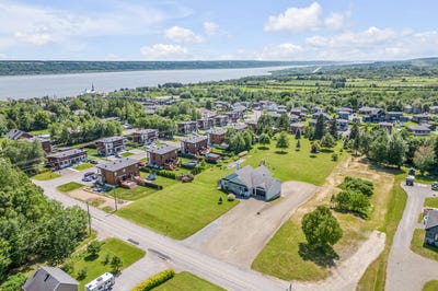 /international/ca/115-route-de-st-achillee-chateau-richer-qc-g0a1n0-ca-chateau-richer-quebec-310101409524/