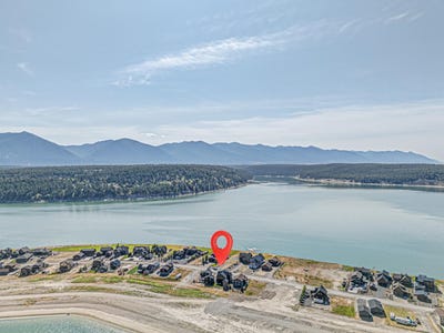 /international/ca/1663-koocanusa-lake-drive-lake-koocanusa-british-columbia-310100574068/