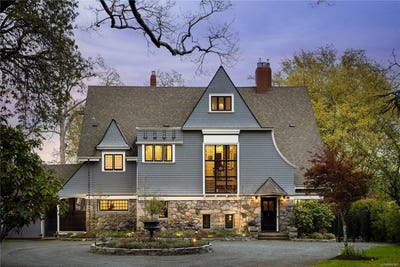 /international/ca/1745-rockland-ave-victoria-british-columbia-310098508395/?lang=zh-cn
