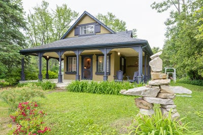 /international/ca/159-rue-main-hudson-quebec-310105376035/