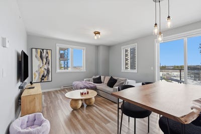 /international/ca/12025-rue-de-blois-mirabel-quebec-310106794079/