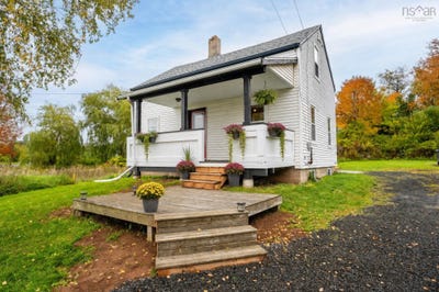/international/ca/324-wentworth-road-windsor-nova-scotia-310120427640/