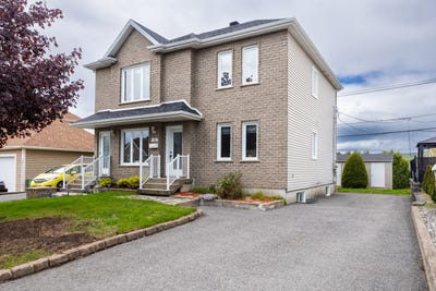 /international/ca/434-rue-du-dormil-beauport-quebec-310108419811/