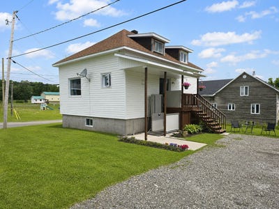 /international/ca/240-rg-des-pelletier-saint-omer-quebec-310109106105/