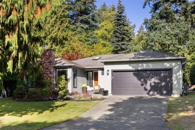 /international/ca/1089-donwood-dr-saanich-british-columbia-310120539849/
