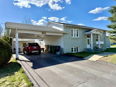 /international/ca/131-rue-des-rossignols-brompton-rock-forest-saint-elie-deauville-quebec-310106795560/