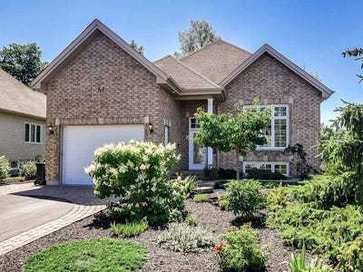 /international/ca/131-rue-de-la-pointe-pelee-gatineau-quebec-310108112215/