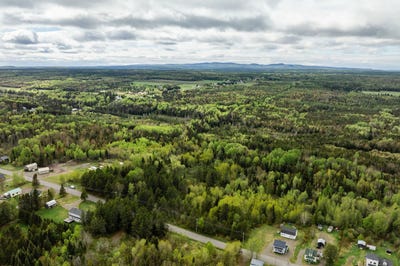 /international/ca/rg-lafontaine-sainte-perpetue-quebec-310108513394/