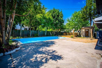 /international/ca/77-elford-crescent-hamilton-ontario-310107270180/