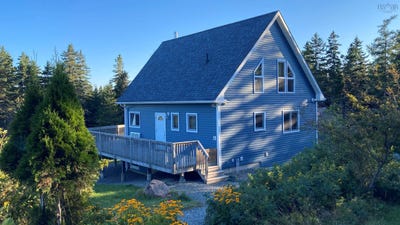 /international/ca/85-walkerville-road-walkerville-nova-scotia-310107579634/