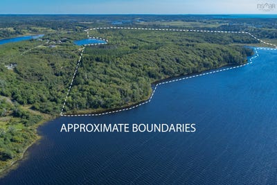 /international/ca/lot-highway-1-port-maitland-nova-scotia-310120675697/