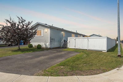 /international/ca/221-harpe-way-fort-mcmurray-alberta-310100991084/
