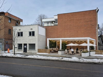 /international/ca/117-119-av-des-pins-e-le-plateau-mont-royal-quebec-310105431072/