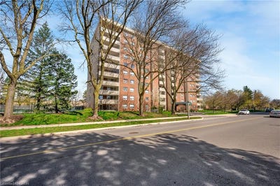 /international/ca/1425-ghent-avenue-burlington-ontario-310107740464/