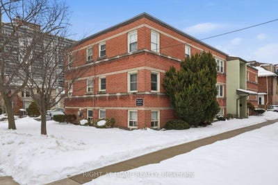 /international/ca/11-223-macnab-street-s-hamilton-ontario-310107357915/