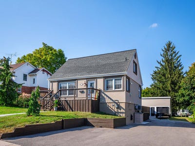 /international/ca/70-stanley-street-cambridge-ontario-120093588099/