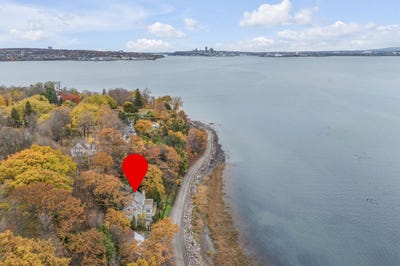 /international/ca/27-rue-horatio-walker-sainte-petronille-quebec-310103216239/